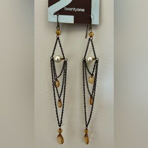 Elegant Black and Gold Chain Earrings